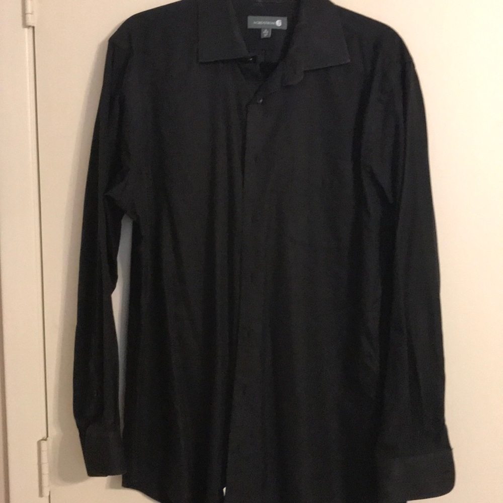 Men’s black Nordstrom button down dress shirt.